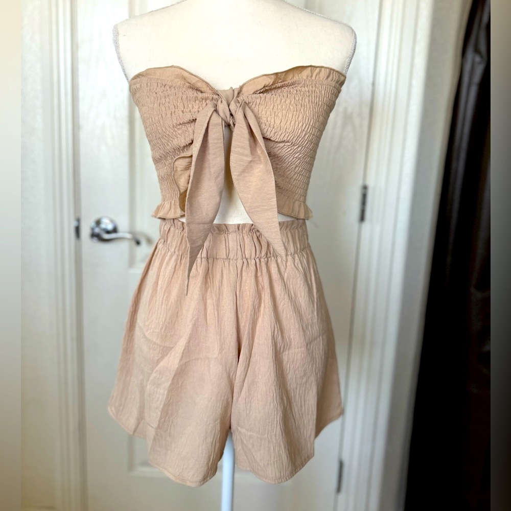 Size M brand new w/o tags, 2 piece shorts khaki set